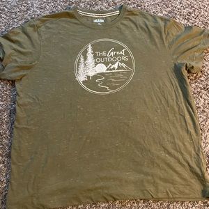 Lake and trail brand T shirt. XXL olive green with flecks of white.